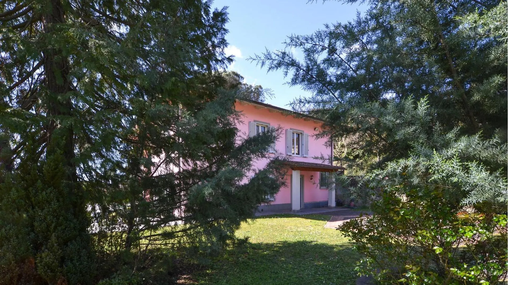 Awesome Home In Capolona Holiday home